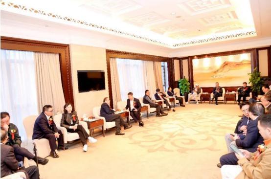 ־������ ���C(j��)���� ����ů�� ���ⰻȻ�������������C(j��)��ИI(y��)�̕�(hu��)�����õ��ĴΕ�(hu��)�T���(hu��)