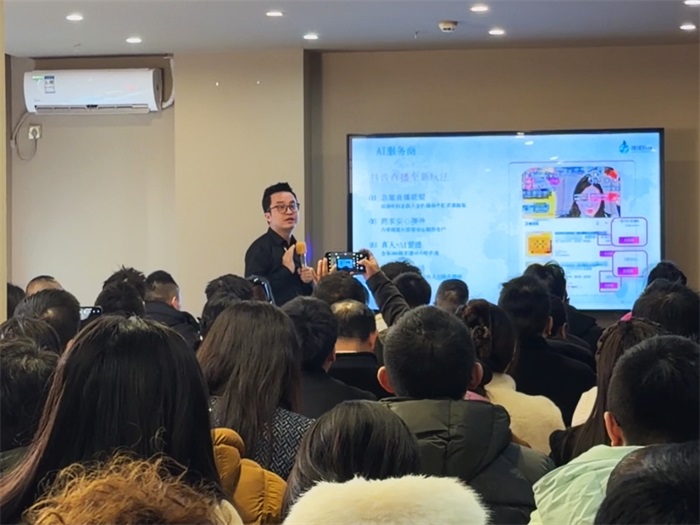 �ؑc�ɹ��e�kAI�x��ǧ���f�󣬺����헑�(zh��n)�Ժ��������L�����̘I(y��)�D��