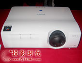 2005����ĻͶӰ���@ʾ�O(sh��)�䑪(y��ng)���c�Ј�(ch��ng)Փ���F(xi��n)��(ch��ng)�a(ch��n)Ʒչʾ�^(q��)֮���� VPL-PX41ͶӰ�C(j��)